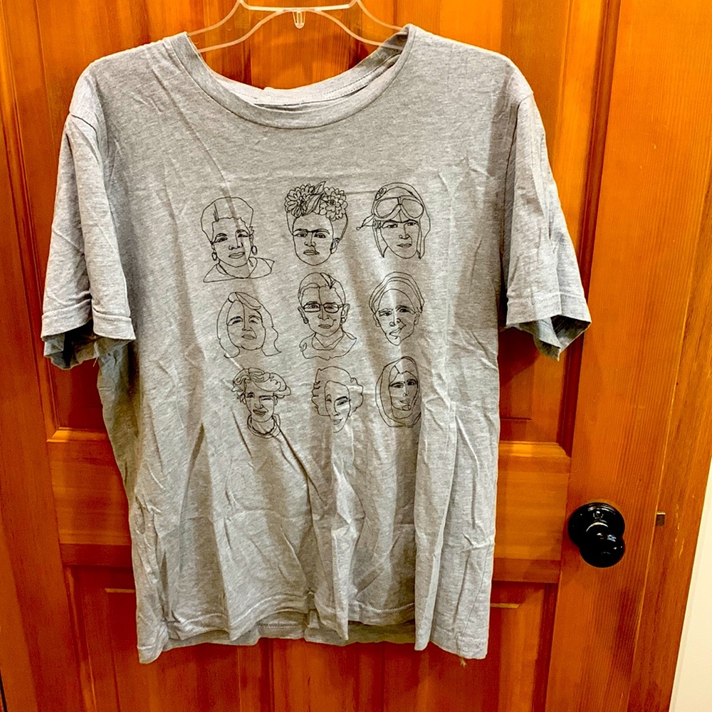 Vintage famous women in history tshirt. Size Xl